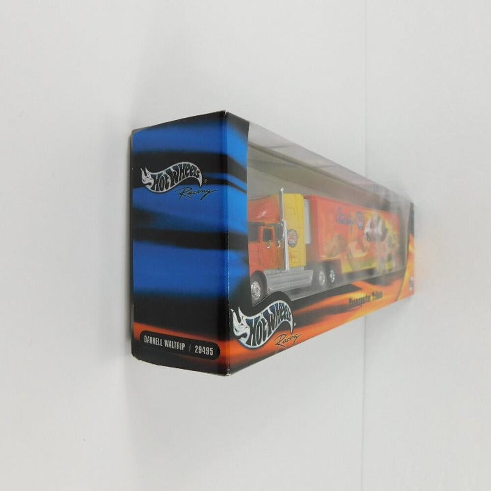 Hot Wheels Darrell Waltrip Nascar Diecast Transporter Semi Truck Vintage 2001 - Picture 6 of 6